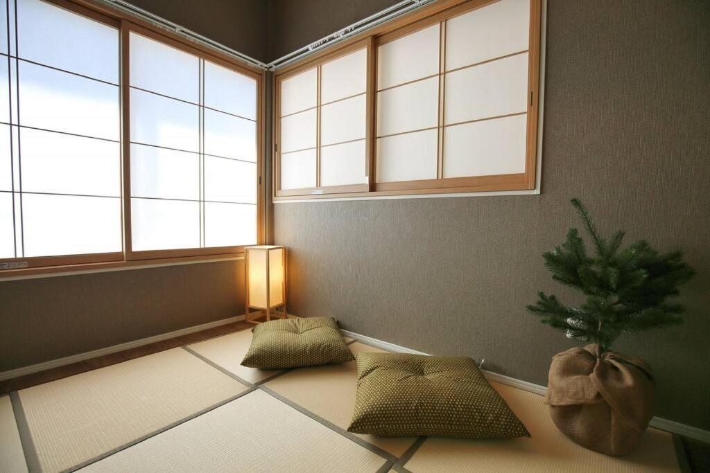 Edogawa Japanese Style 101 Has Direct Access To Akihabara And Shinjuku, With Convenient Transportation And Free Wifi Apartment