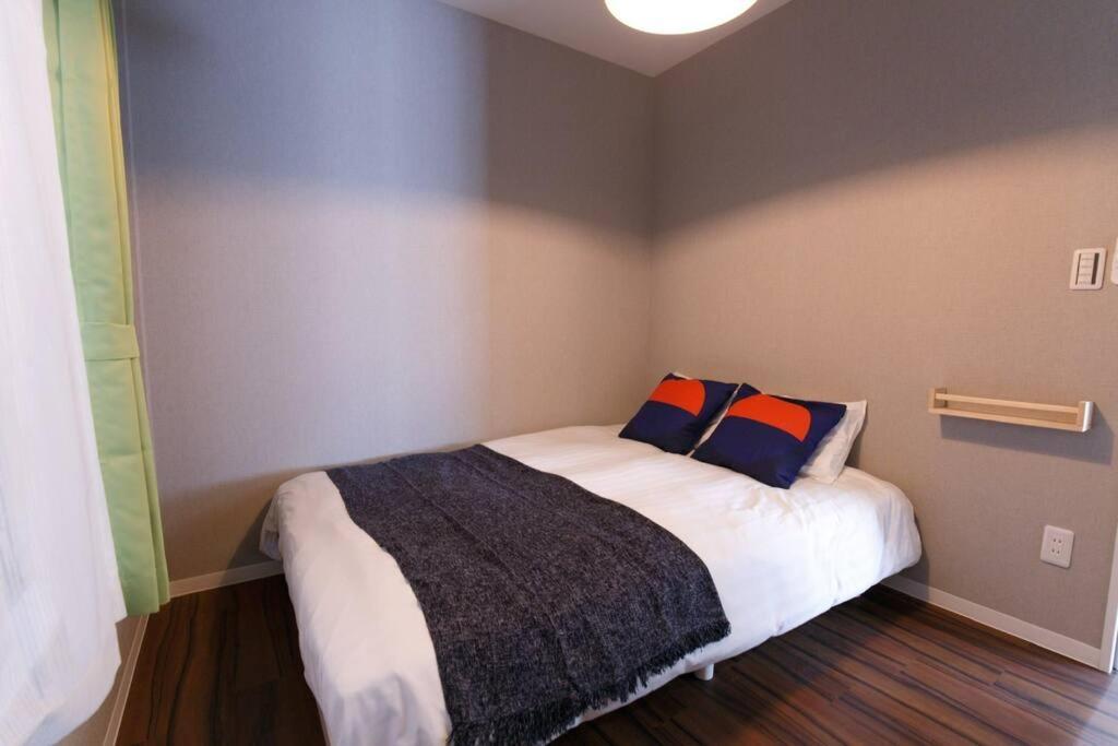 Edogawa Japanese Style 101 Has Direct Access To Akihabara And Shinjuku, With Convenient Transportation And Free Wifi *