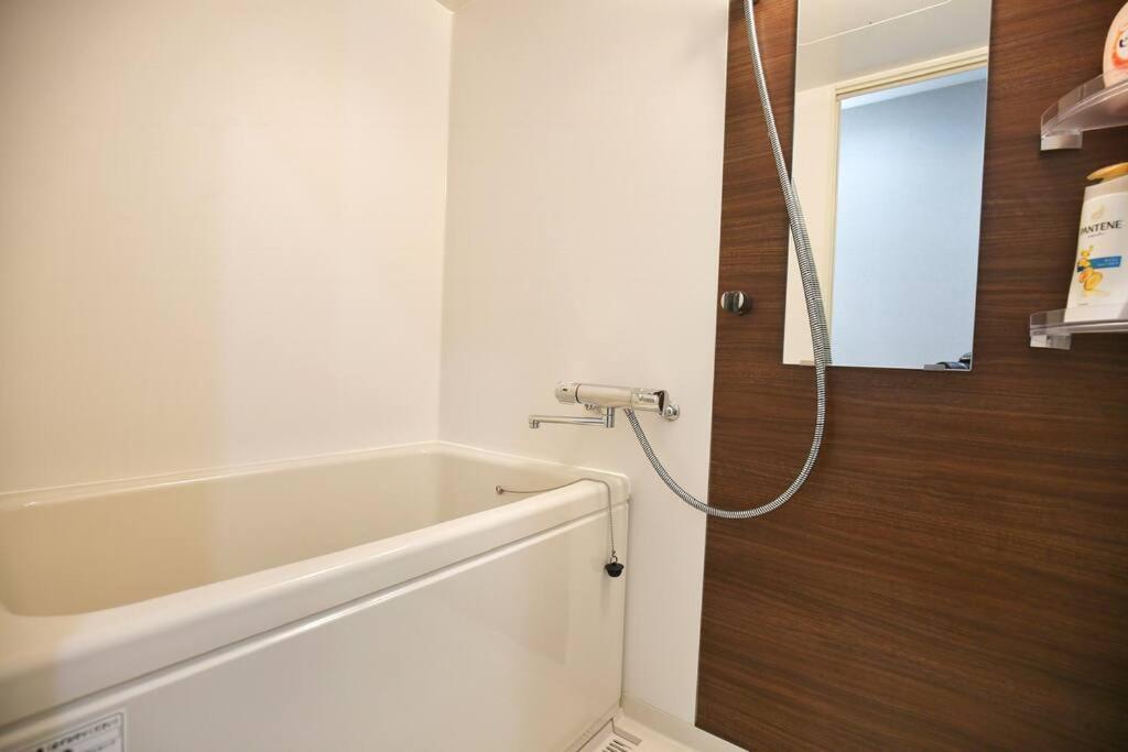 Edogawa Japanese Style 101 Has Direct Access To Akihabara And Shinjuku, With Convenient Transportation And Free Wifi *