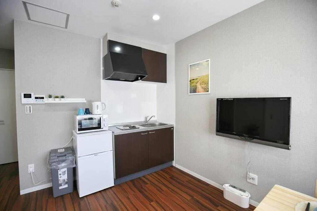 Apartment Edogawa Japanese Style 101 Has Direct Access To Akihabara And Shinjuku, With Convenient Transportation And Free Wifi